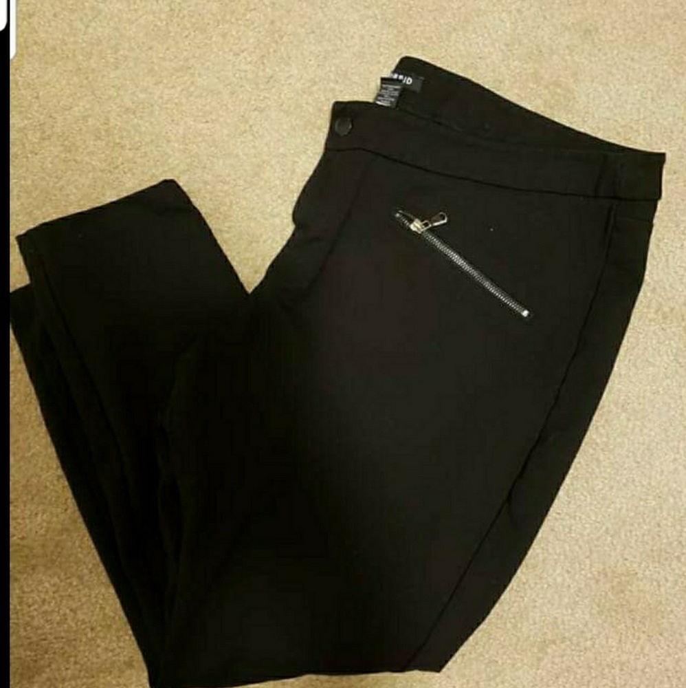 Black dress pants